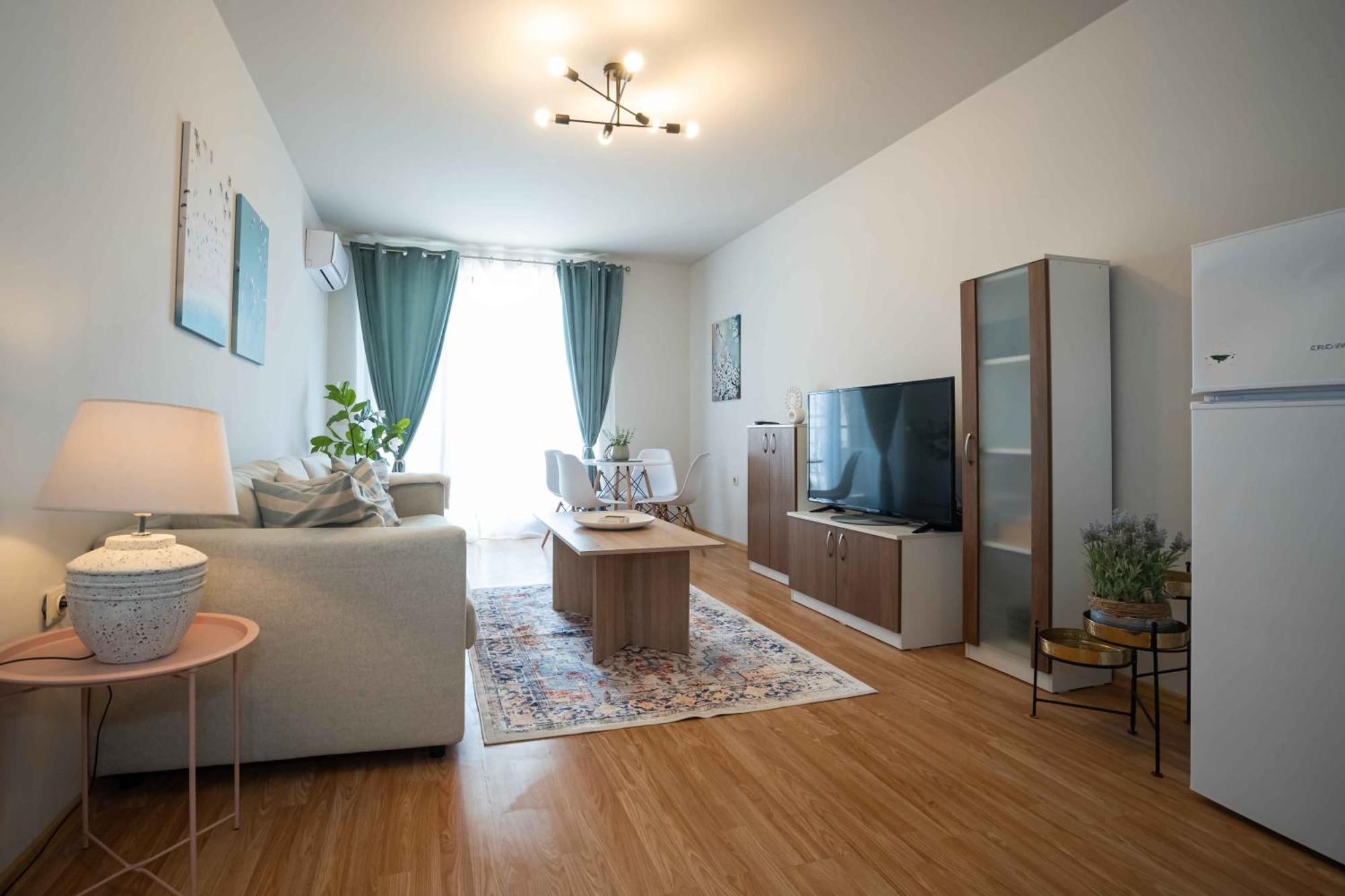 June One Bedroom Sea View Apartment Diamond Beach Resort سارافوفو المظهر الخارجي الصورة